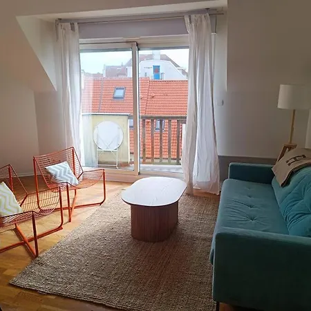 Bel 50m De La Apartment *