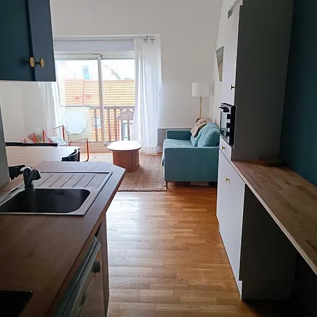 Bel 50m De La Apartment